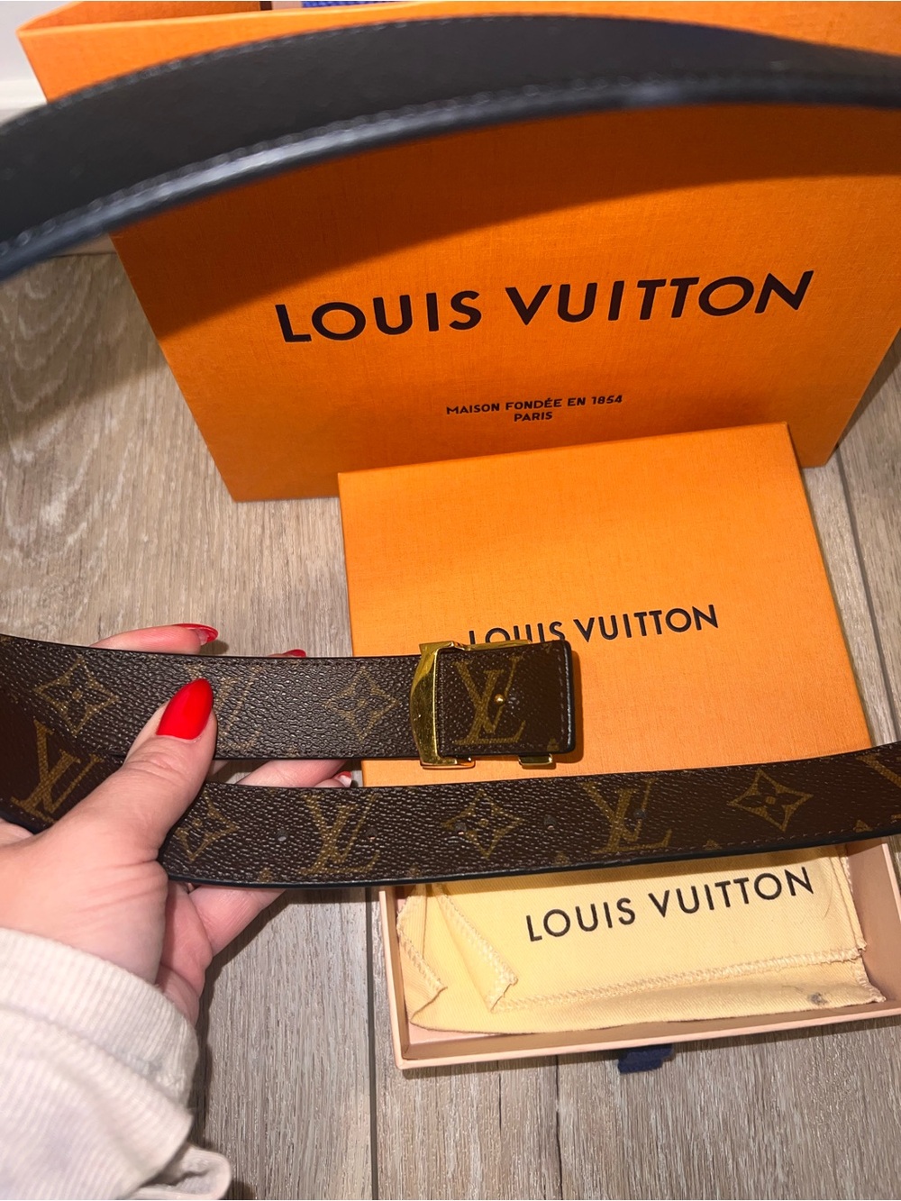 Louis Vuitton Black Leather Belt with Gold LV Buckle - Picture 5 of 5